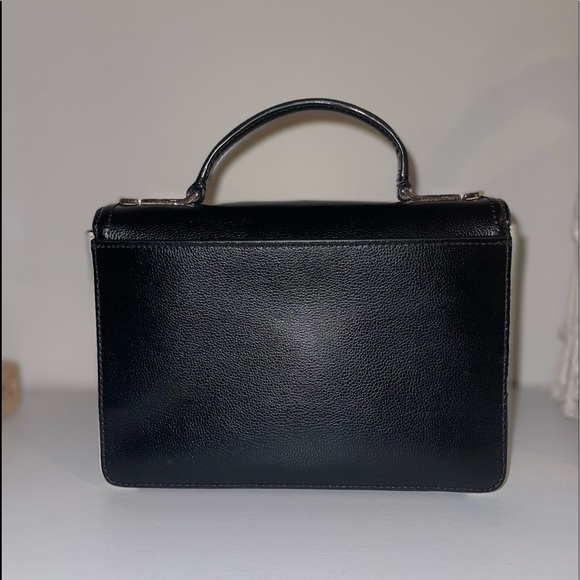 {•SOLD Black & White Kate Spade Crossbody Bag•} - Picture 5 of 8